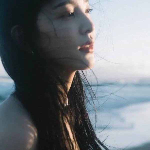 许我耀眼